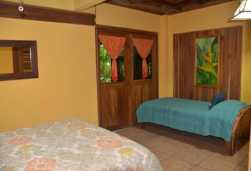 Номер Стандарт Трехместный, Physis Caribbean Bed & Breakfast