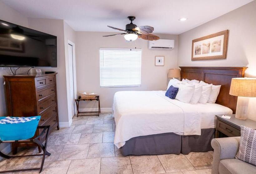 فيلا غرفة نوم واحدة, The Capri At Siesta