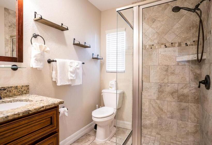 فيلا غرفة نوم واحدة, The Capri At Siesta