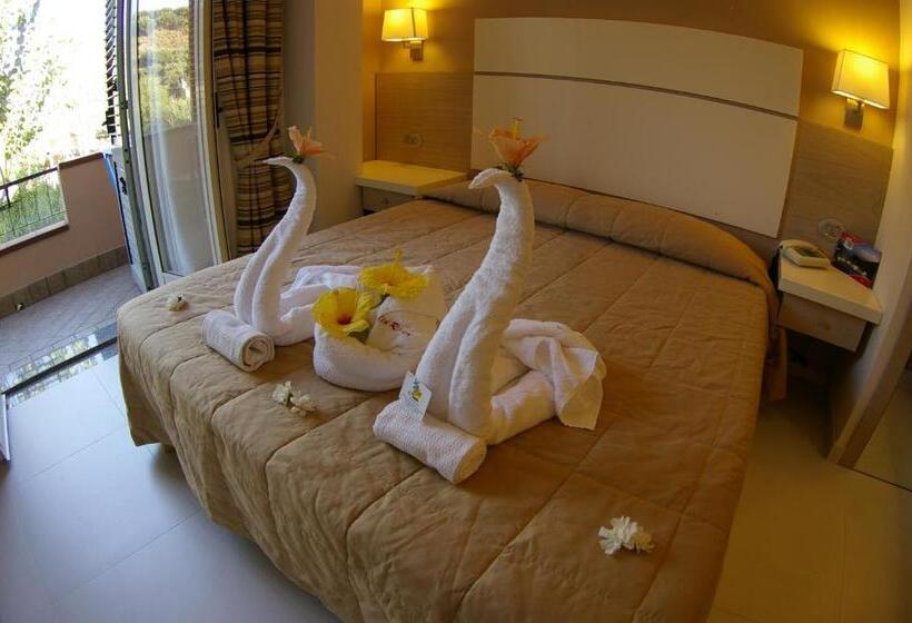 Номер Superior, Villaggio Old River