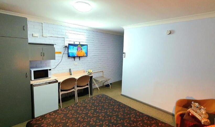 스탠다드 룸, Goldrush Motel Young Cbd