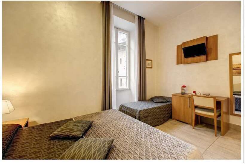 اتاق استاندارد, Amoroma