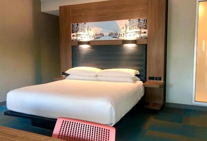 جناح سرير كينج, Aloft Raleigh