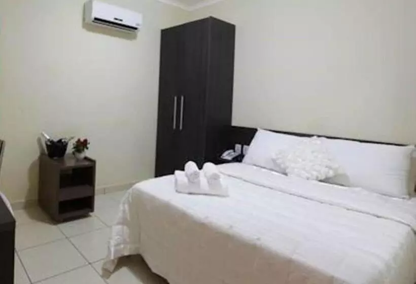スタンダードトリプルルーム, Amazon Xingu