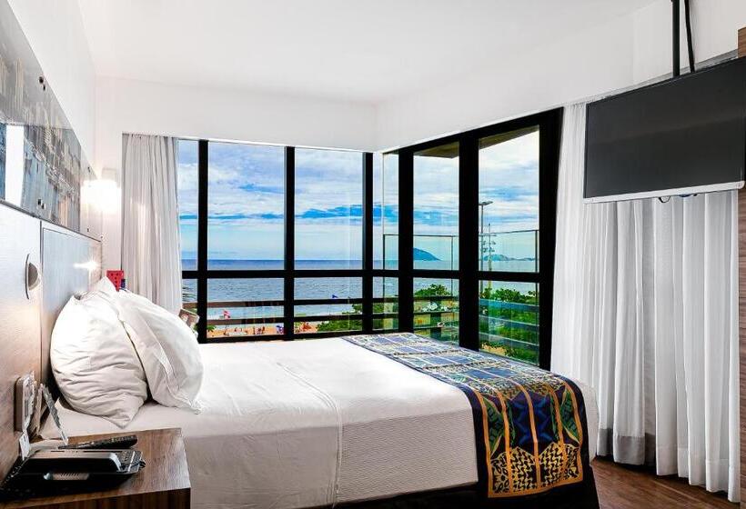 اتاق لوکس, Arena Leme