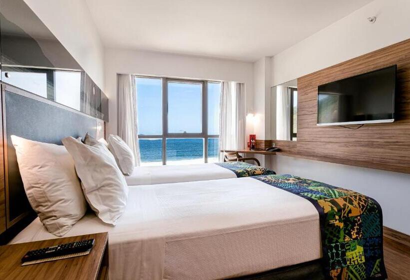 اتاق لوکس, Arena Leme