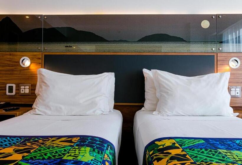 اتاق لوکس, Arena Leme