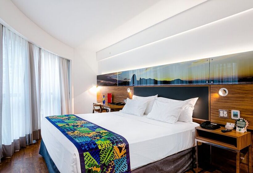 اتاق استاندارد, Arena Leme