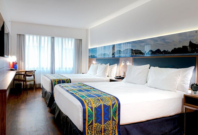 اتاق خانوادگی, Arena Leme