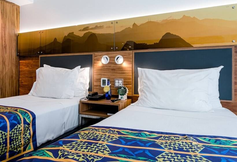 اتاق استاندارد, Arena Leme