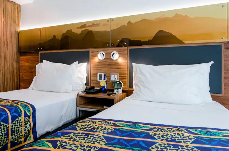 اتاق استاندارد, Arena Leme