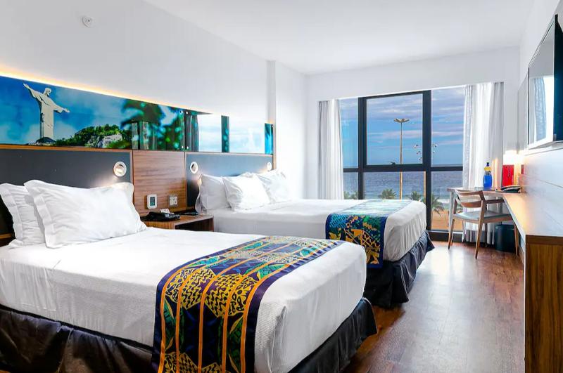 اتاق لوکس, Arena Leme