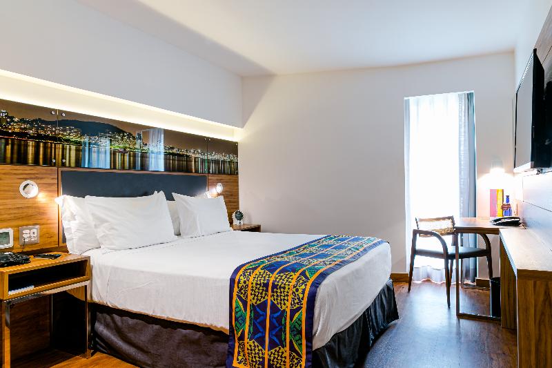 اتاق استاندارد, Arena Leme