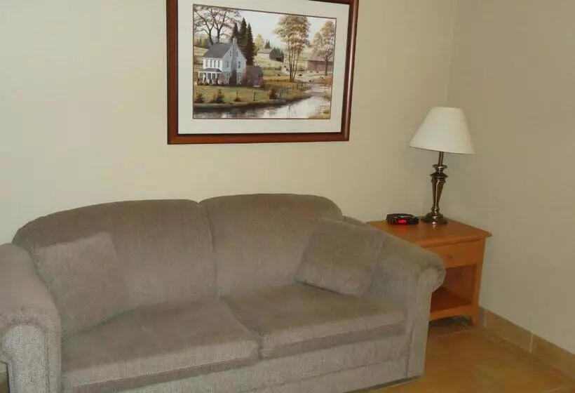 スイート（家族用）, Auberge Bouctouche Inn & Suites