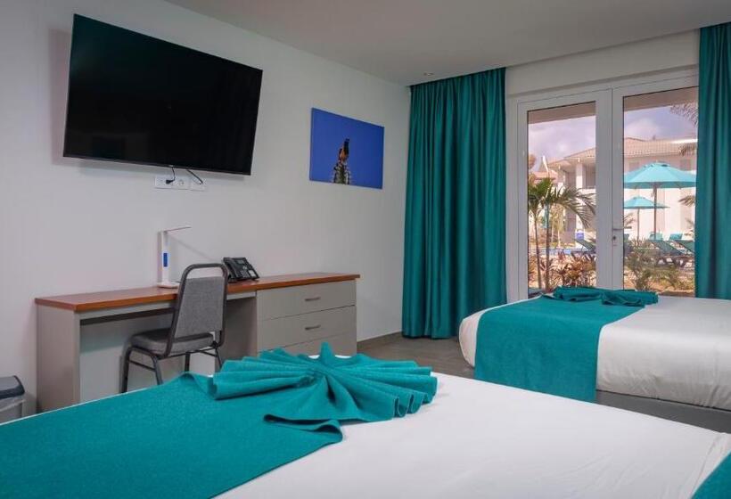 חדר סטנדרט נוף לגינה, Captain Don's Habitat