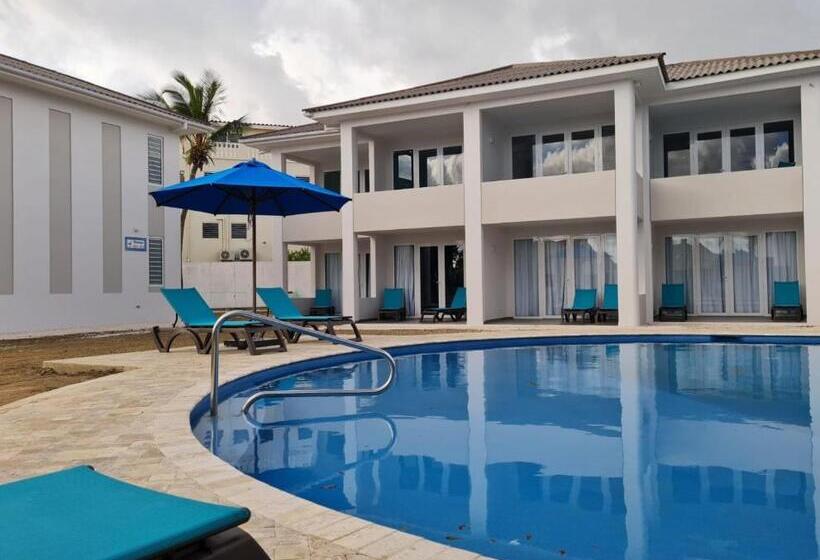 חדר סטנדרט עם מיטת קינג, Captain Don's Habitat