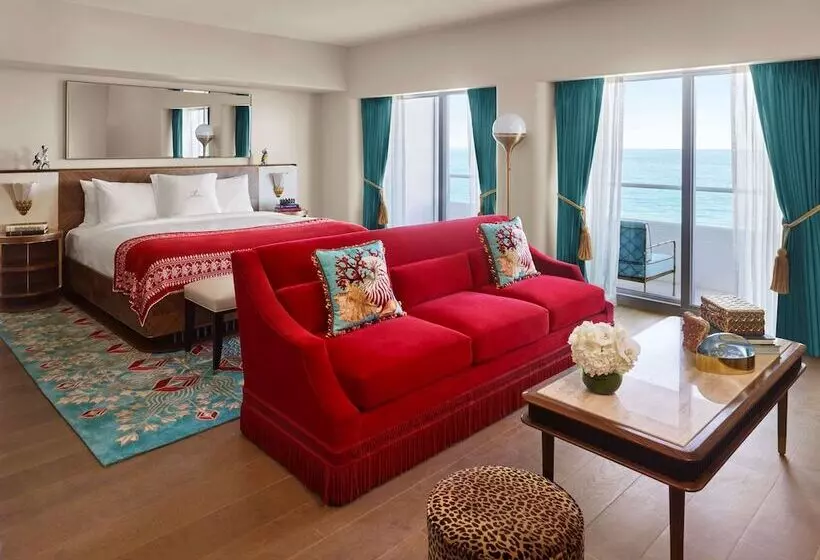 オーシャンビューのプレミアムルーム。, Faena Hotel Miami Beach