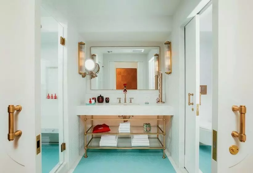 シングルデラックスルーム, Faena Hotel Miami Beach