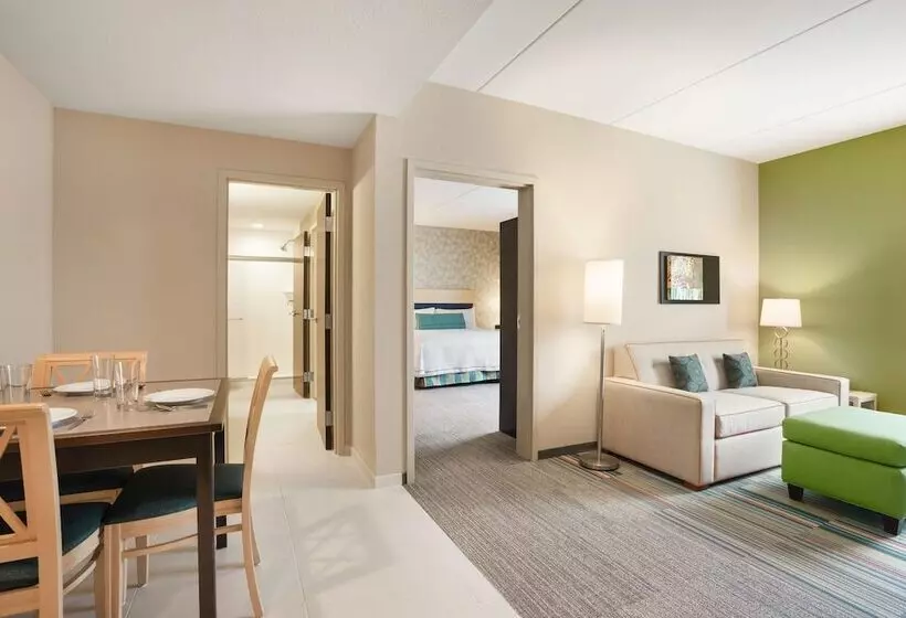 スイート, Home2 Suites By Hilton Knoxville West
