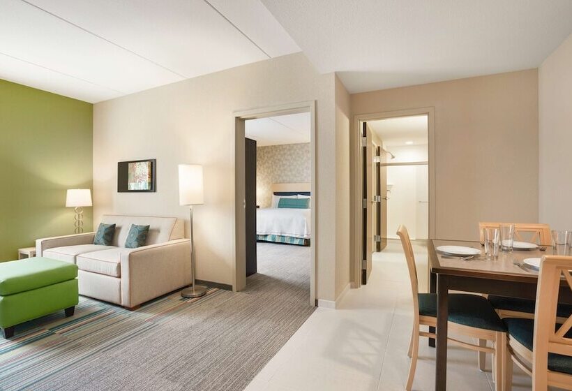 سوییت, Home2 Suites By Hilton Knoxville West