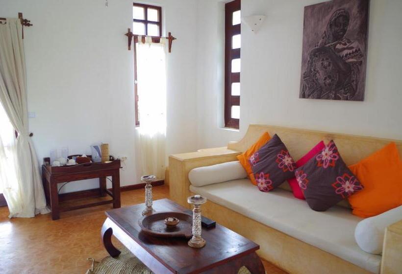 סוויטת ג'וניור צדדית נוף לים, Kasha Boutique