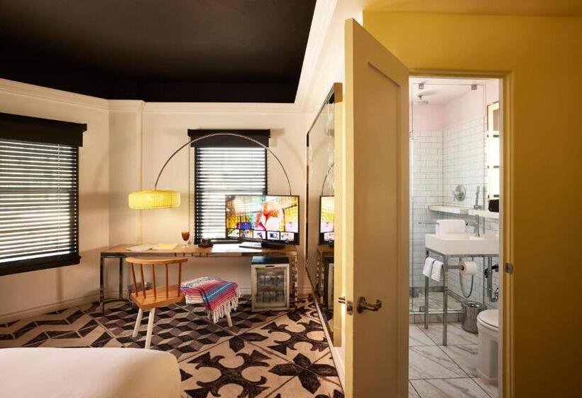 Номер Стандартный с Видом, Mama Shelter La Hollywood