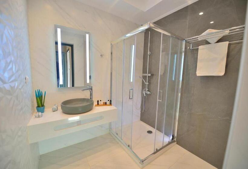 סטודיו סופריור עם נוף לים, Maria Beach