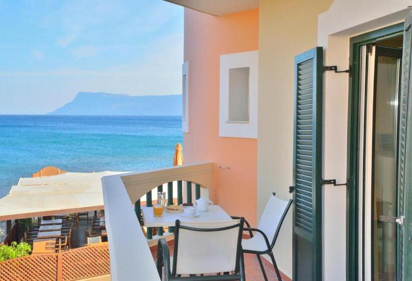 סטודיו סופריור עם נוף לים, Maria Beach