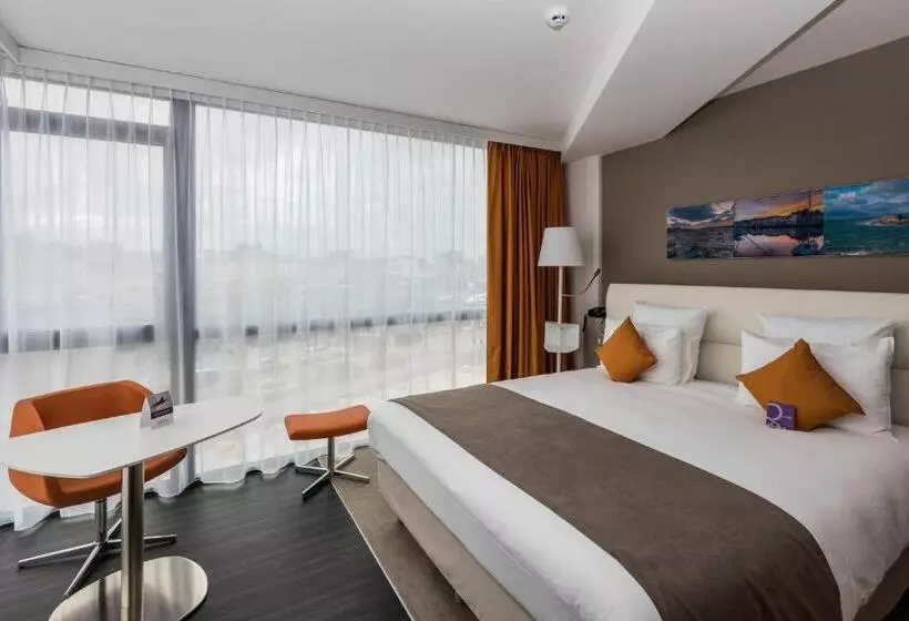 クラシックルーム, Mercure Cherbourg Centre Port