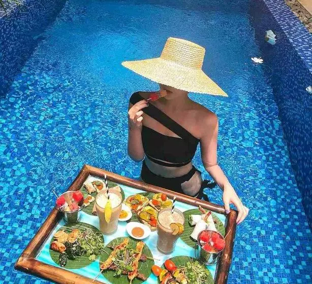 ویلای یک اتاق خوابه با استخر شنا, Naman Retreat