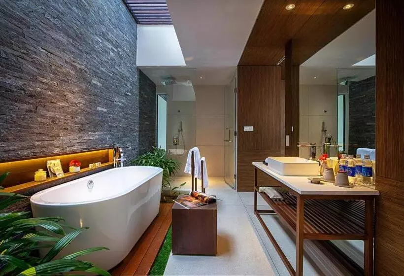 ویلای 3 خوابه با استخر, Naman Retreat