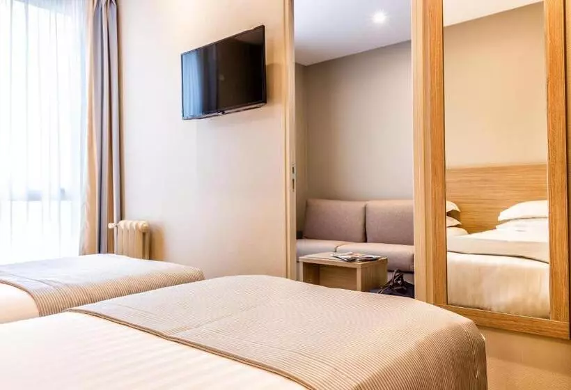 デラックスルーム, Paris D Issy Hôtel Porte De Versailles