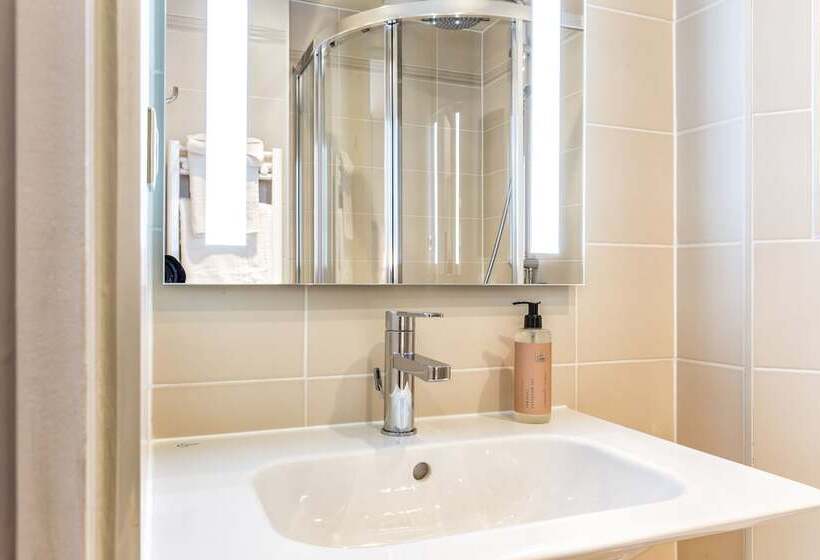 Номер Классический Вид на Город, Paris D Issy Hôtel Porte De Versailles