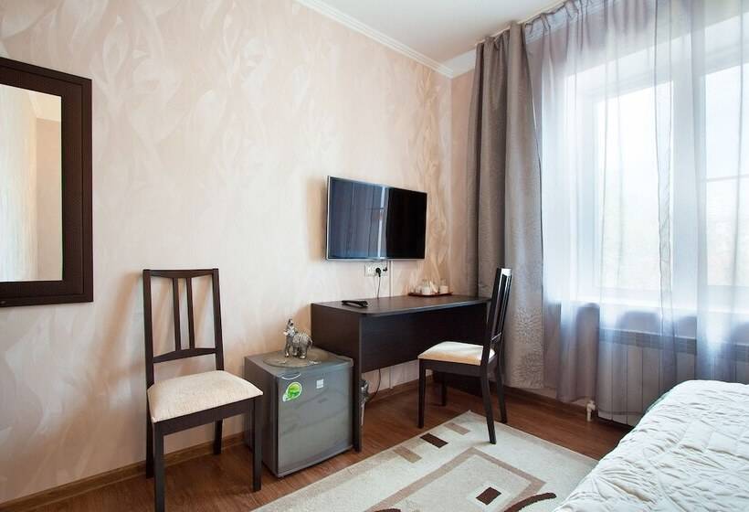 수피리어 룸, Piramida Business