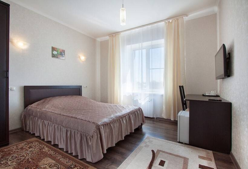 Полулюкс, Piramida Business