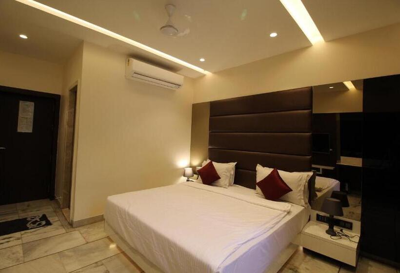 Habitación Ejecutiva, Shivam