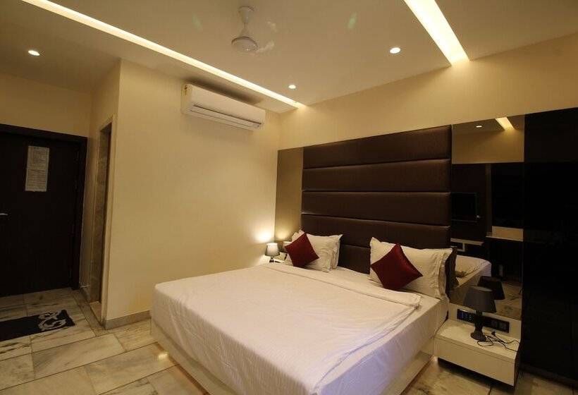 Habitación Deluxe, Shivam