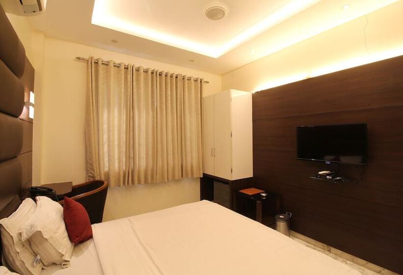 Habitación Ejecutiva, Shivam