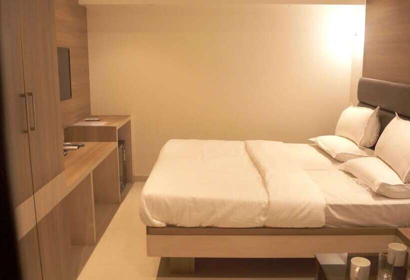 Habitación Deluxe, Shivam