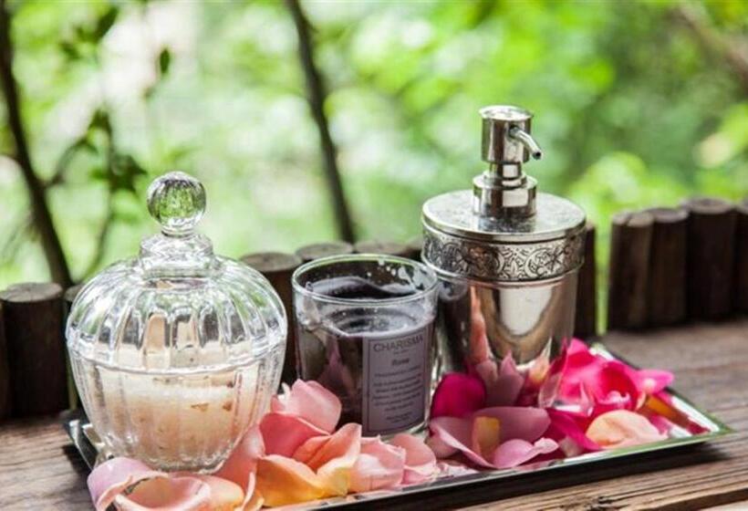 Deluxe Tent, Summerfields Rose Retreat And Spa