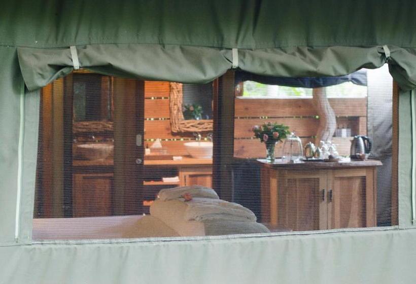 Deluxe Tent, Summerfields Rose Retreat And Spa