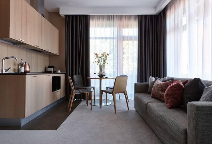 １ベッドルームのデラックスアパートメント, Velich Country Club