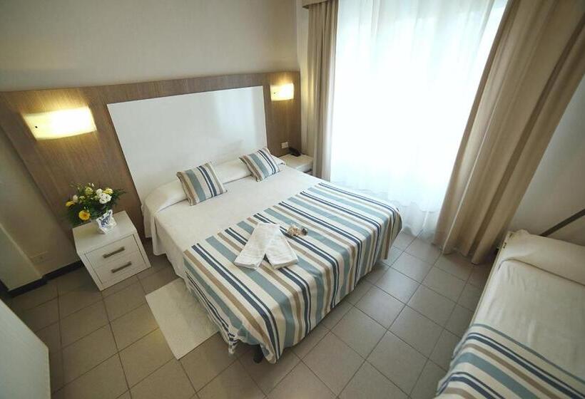 スタンダードトリプルルーム, Villa Rosa