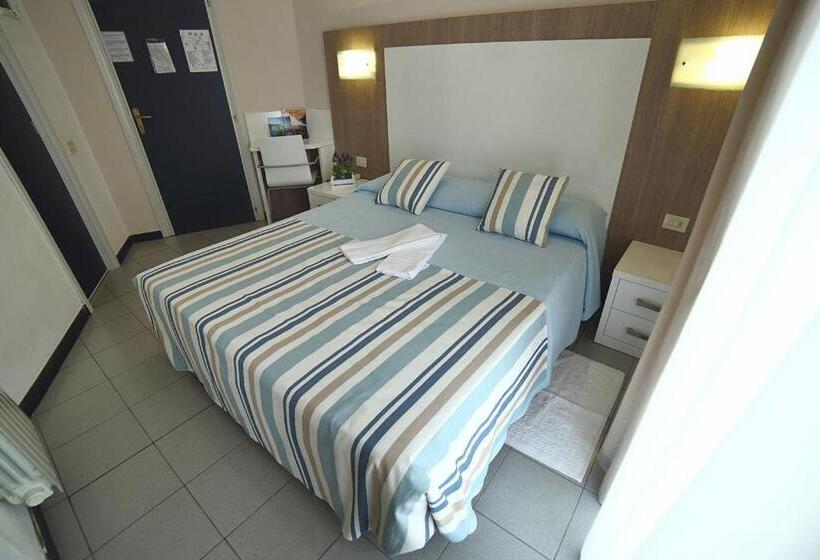 エコノミールーム, Villa Rosa