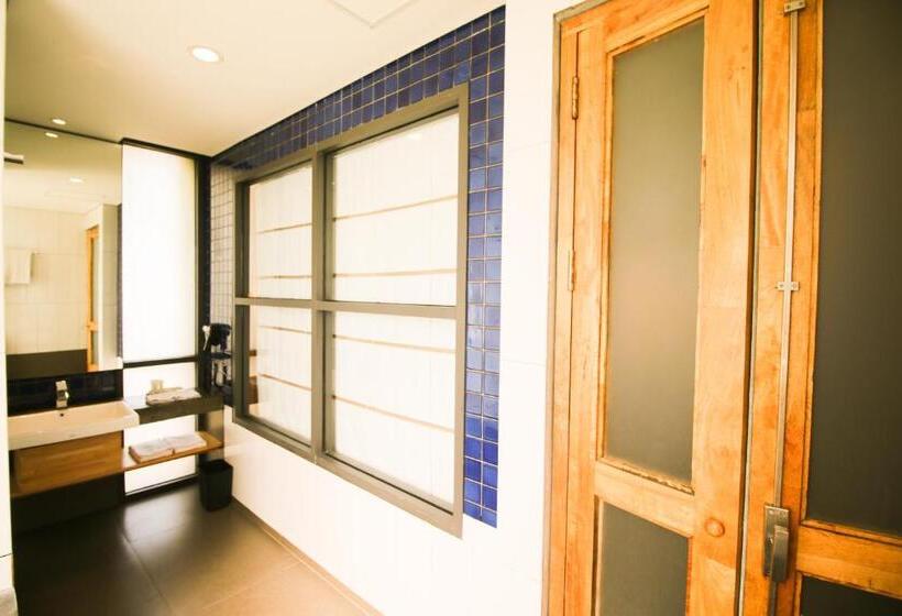 스탠다드 룸 킹사이즈 침대, Liberta Hotel Jimbaran