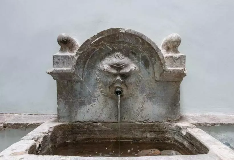 Studio Economy, Palacio Cabrera   Lillo