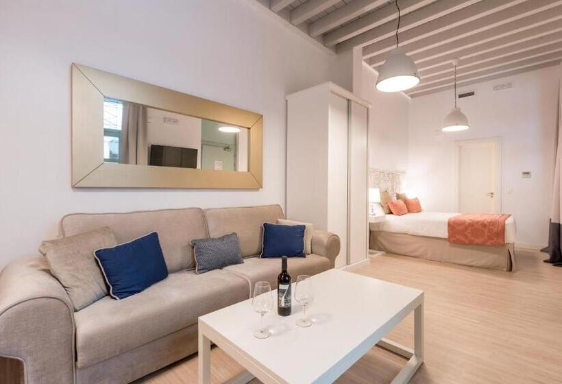 Studio Economy, Palacio Cabrera   Lillo