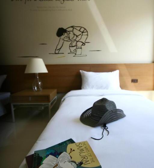 اتاق استاندارد سه نفره, Chern Bangkok