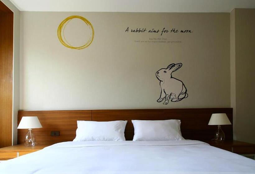 اتاق لوکس, Chern Bangkok