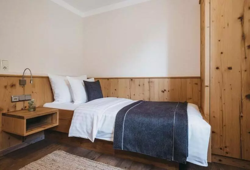 スタンダードシングルルーム, Ferienhotel Pass Thurn